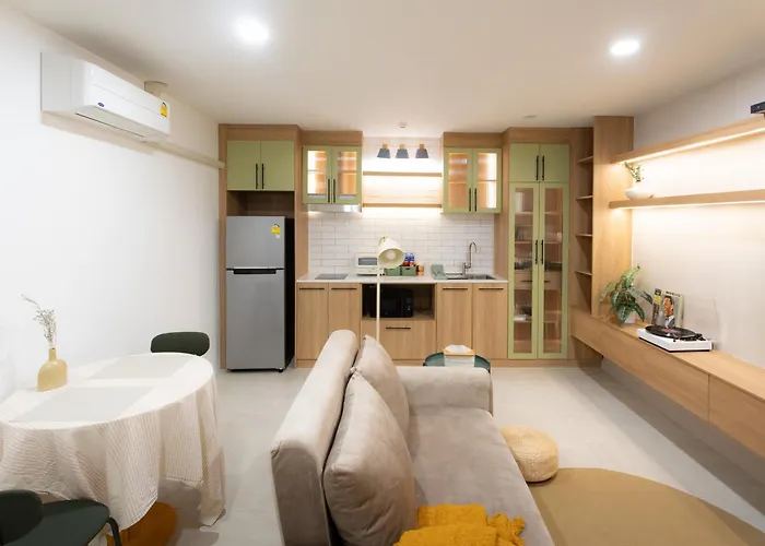 Peaceful Townhouse In Sathorn Near Saint Louis Bts Bangkok