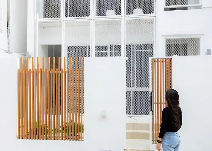 Peaceful Townhouse In Sathorn Near Saint Louis Bts Appartamento Bangkok