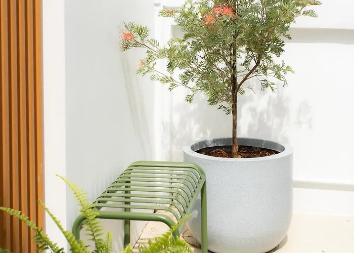Peaceful Townhouse In Sathorn Near Saint Louis Bts Appartamento